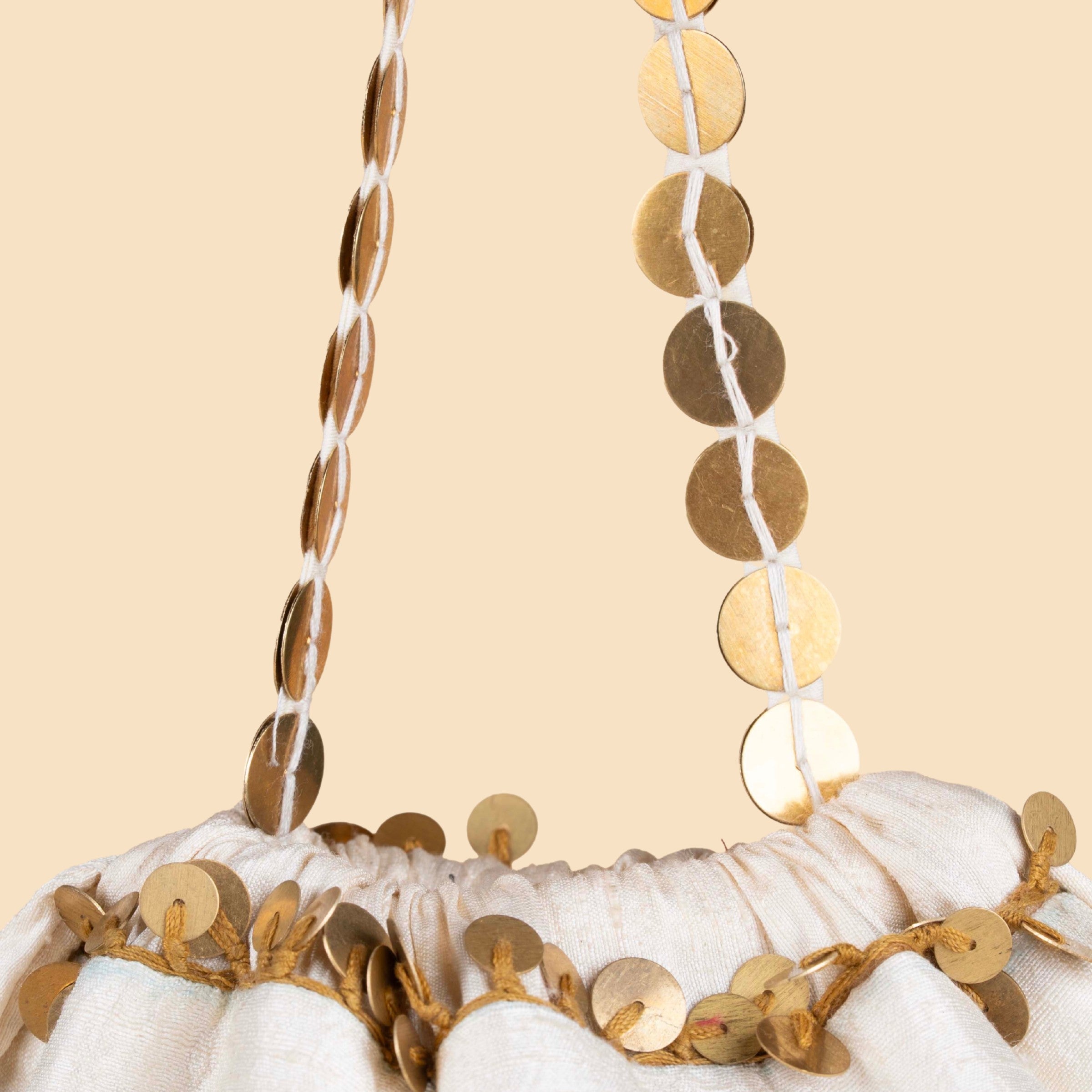 GULBAHAAR POTLI OFF-WHITE