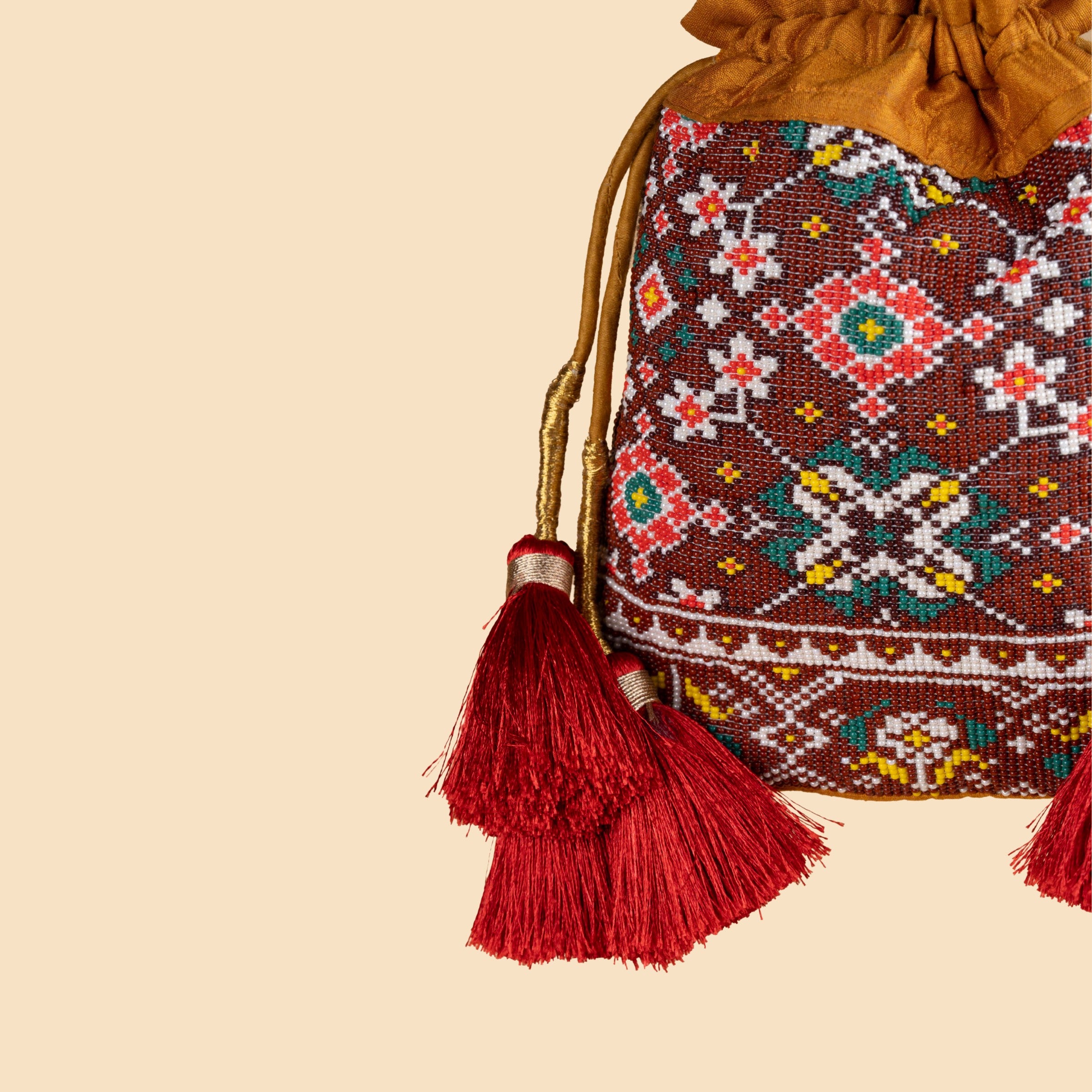 AMARA SILK POTLI BROWN