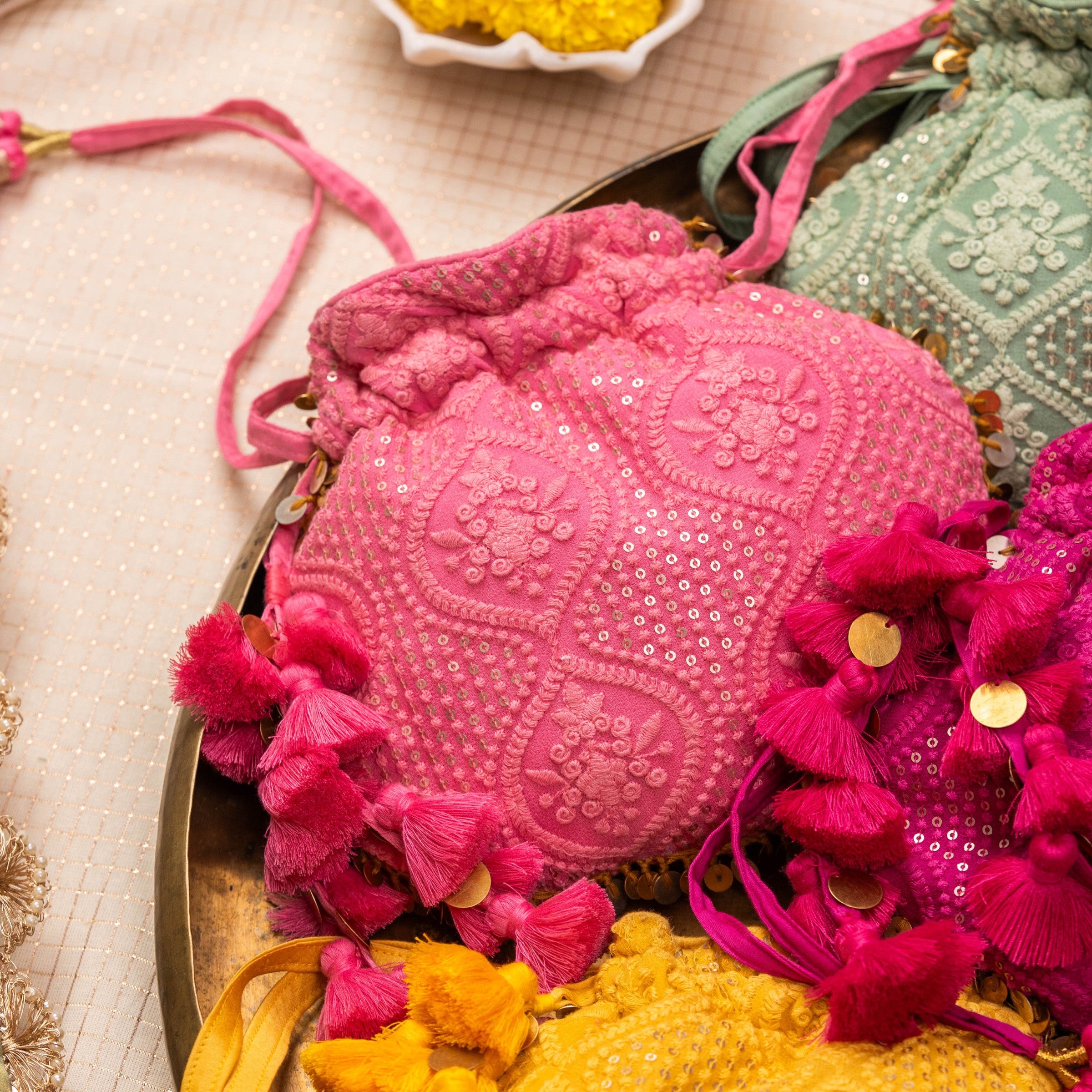 ROOHANI POTLI LIGHT PINK