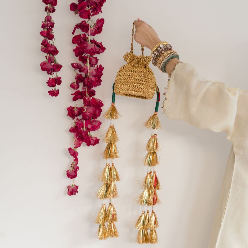 ANVI POTLI LONG TASSEL