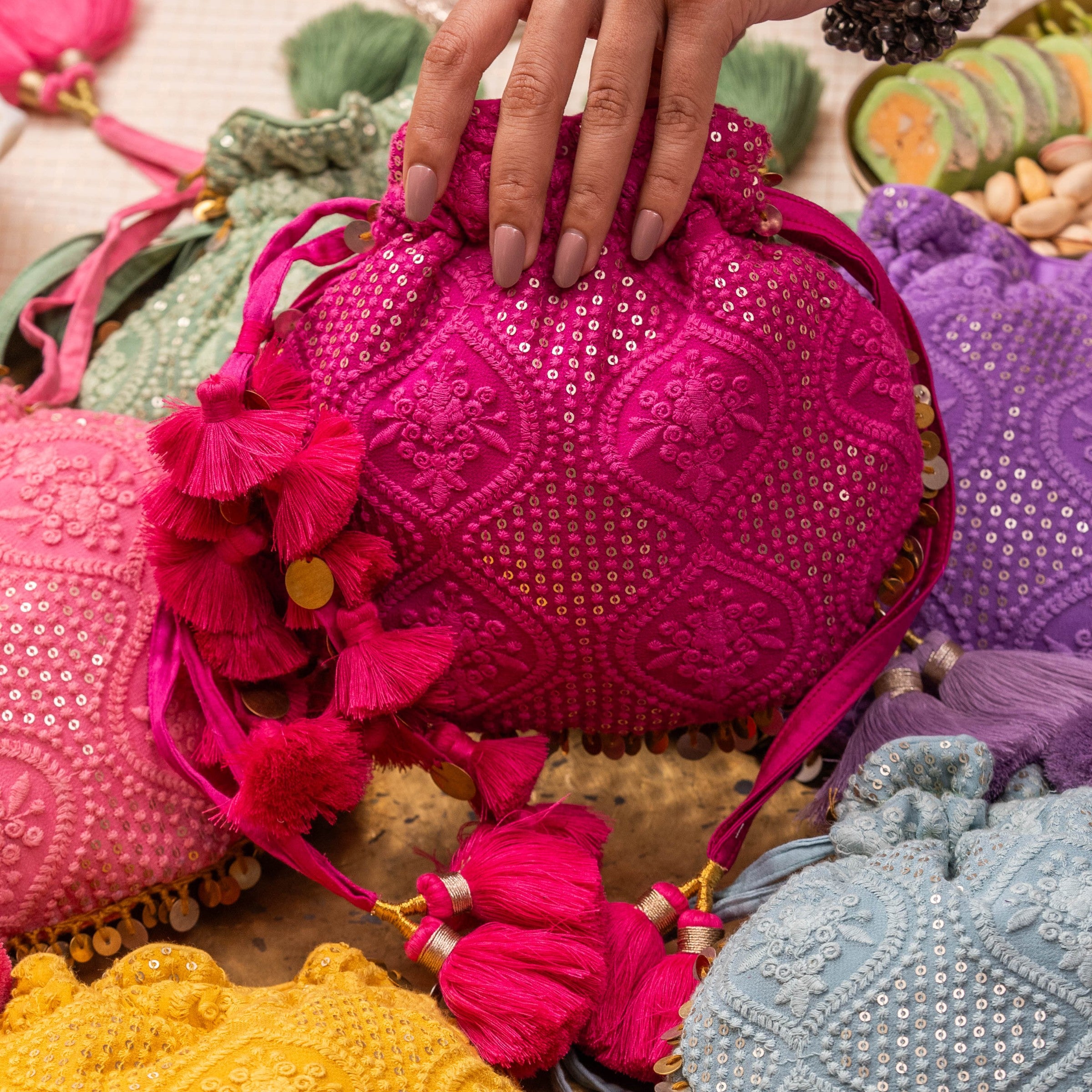 ROOHANI POTLI DARK PINK