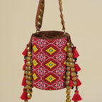 AMARA BUCKET RED