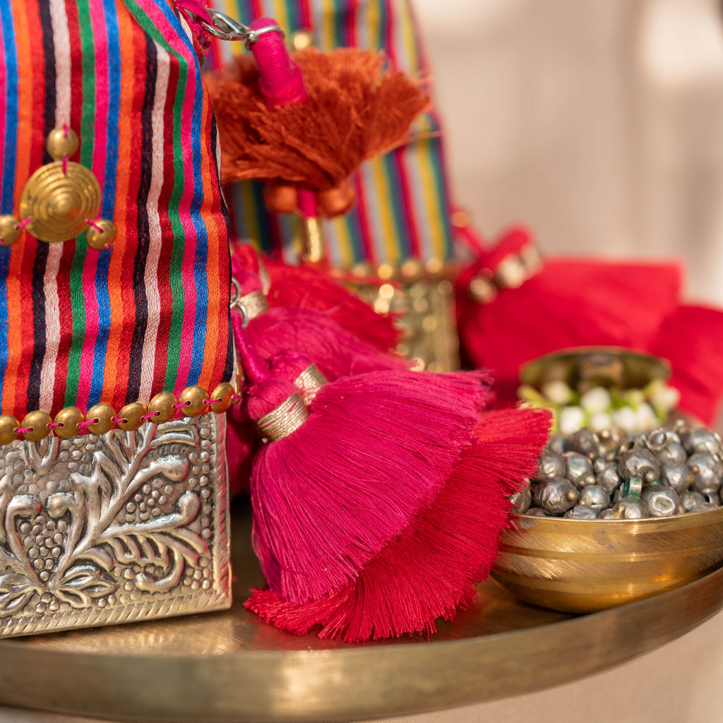 VAANYA POTLI LIGHT MULTI