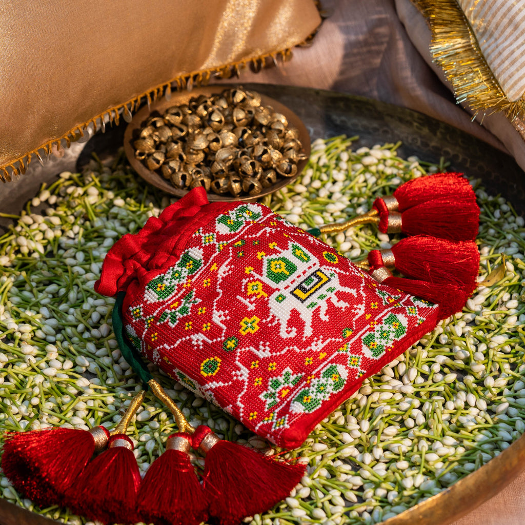 AMARA SILK POTLI RED