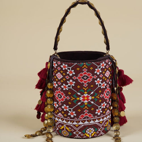 AMARA BUCKET BROWN