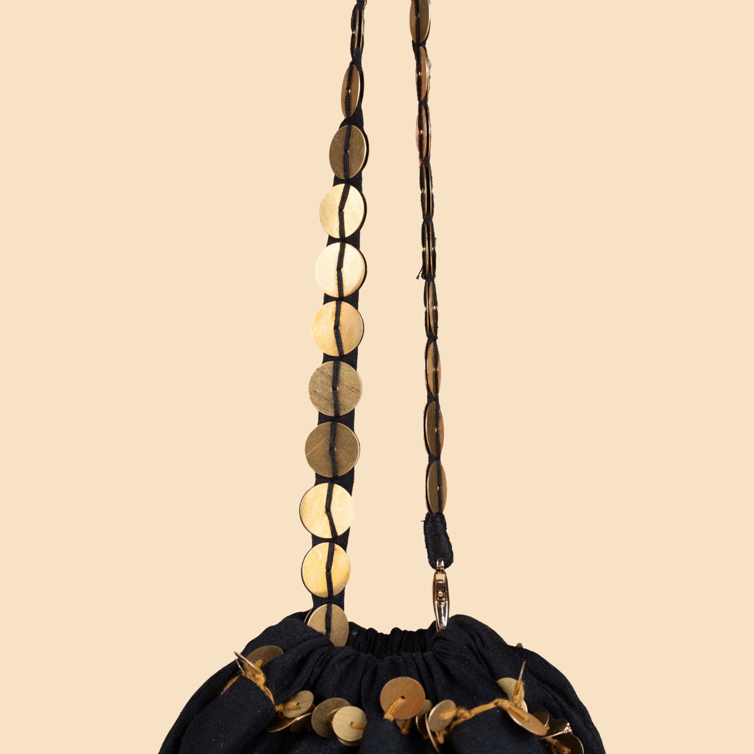 GULBAHAAR POTLI BLACK