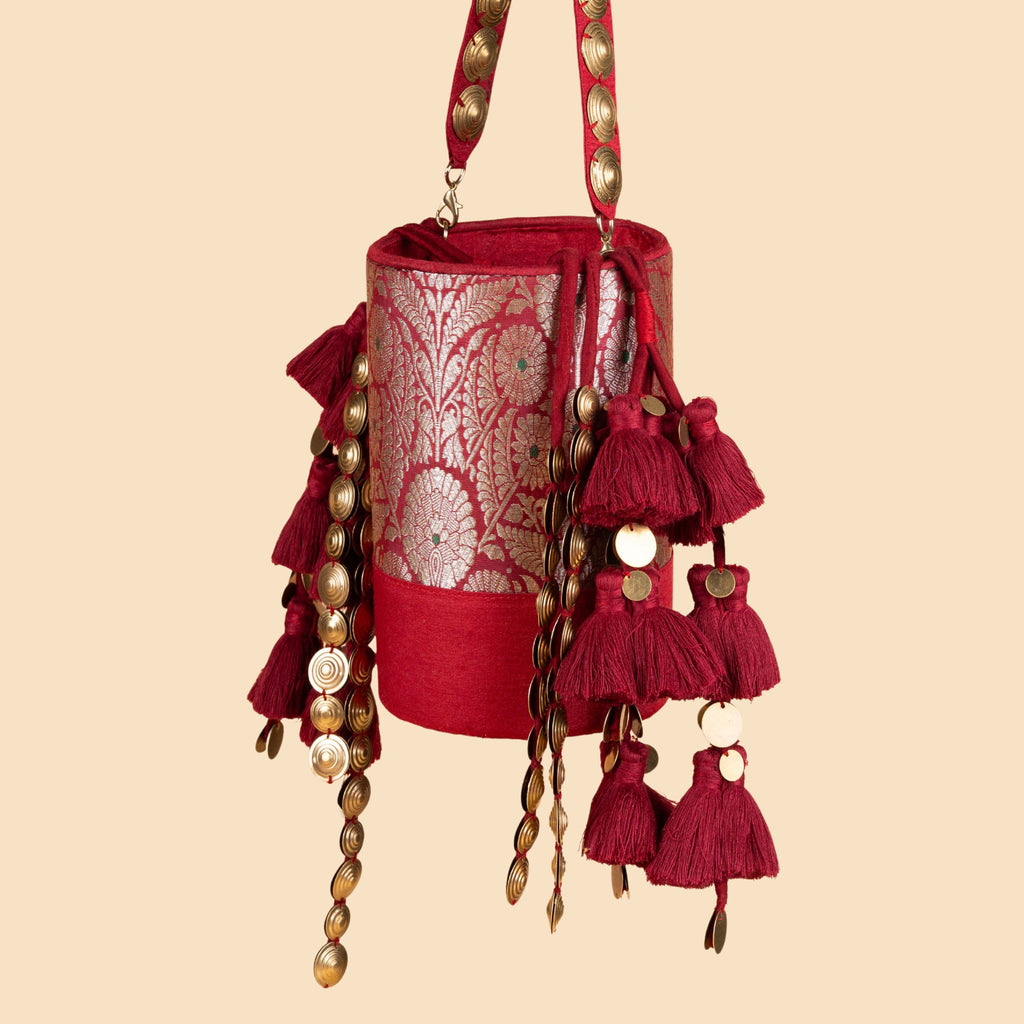 SUNDARI BUCKET MAROON