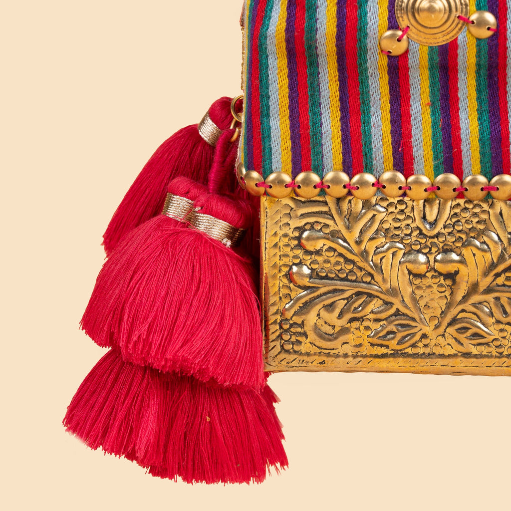 VAANYA POTLI LIGHT GREEN