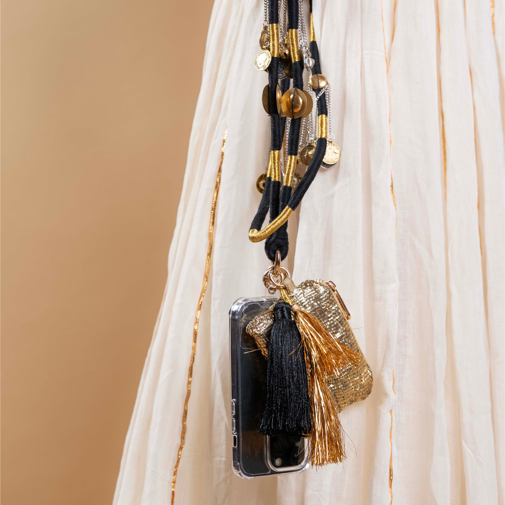 AARYA BLACK