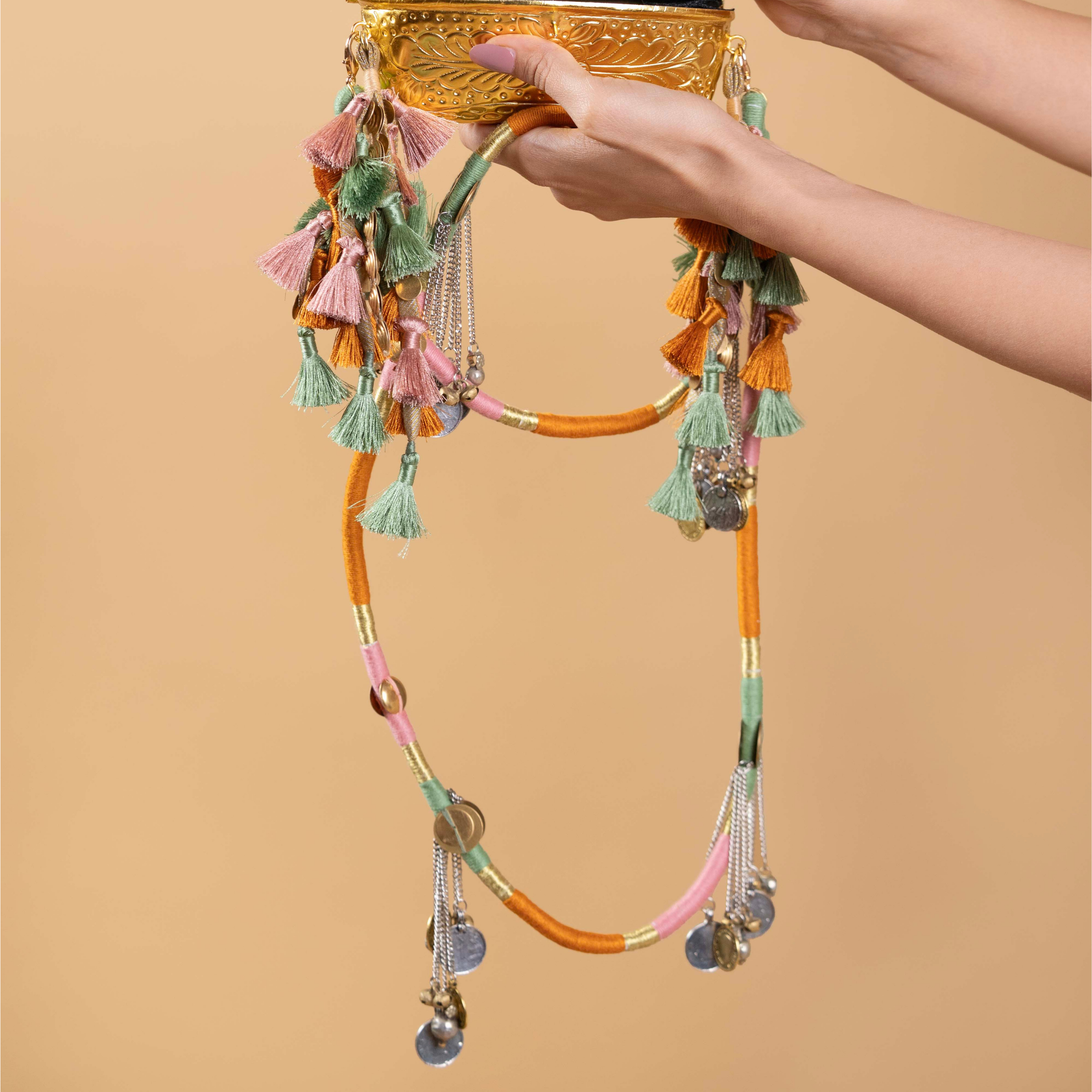 CHASHMA SANDOOK PASTEL