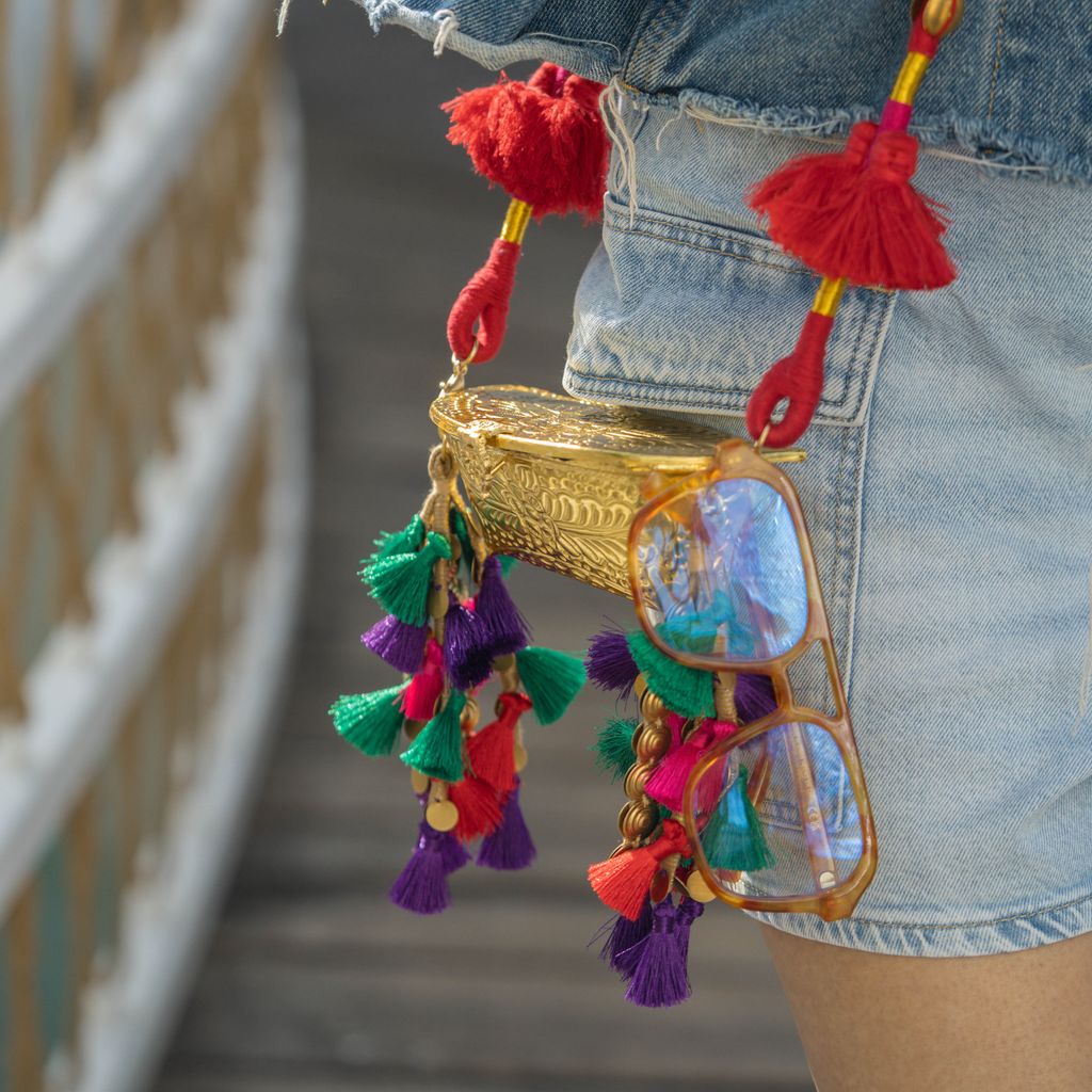 CHASHMA SANDOOK BRIGHT