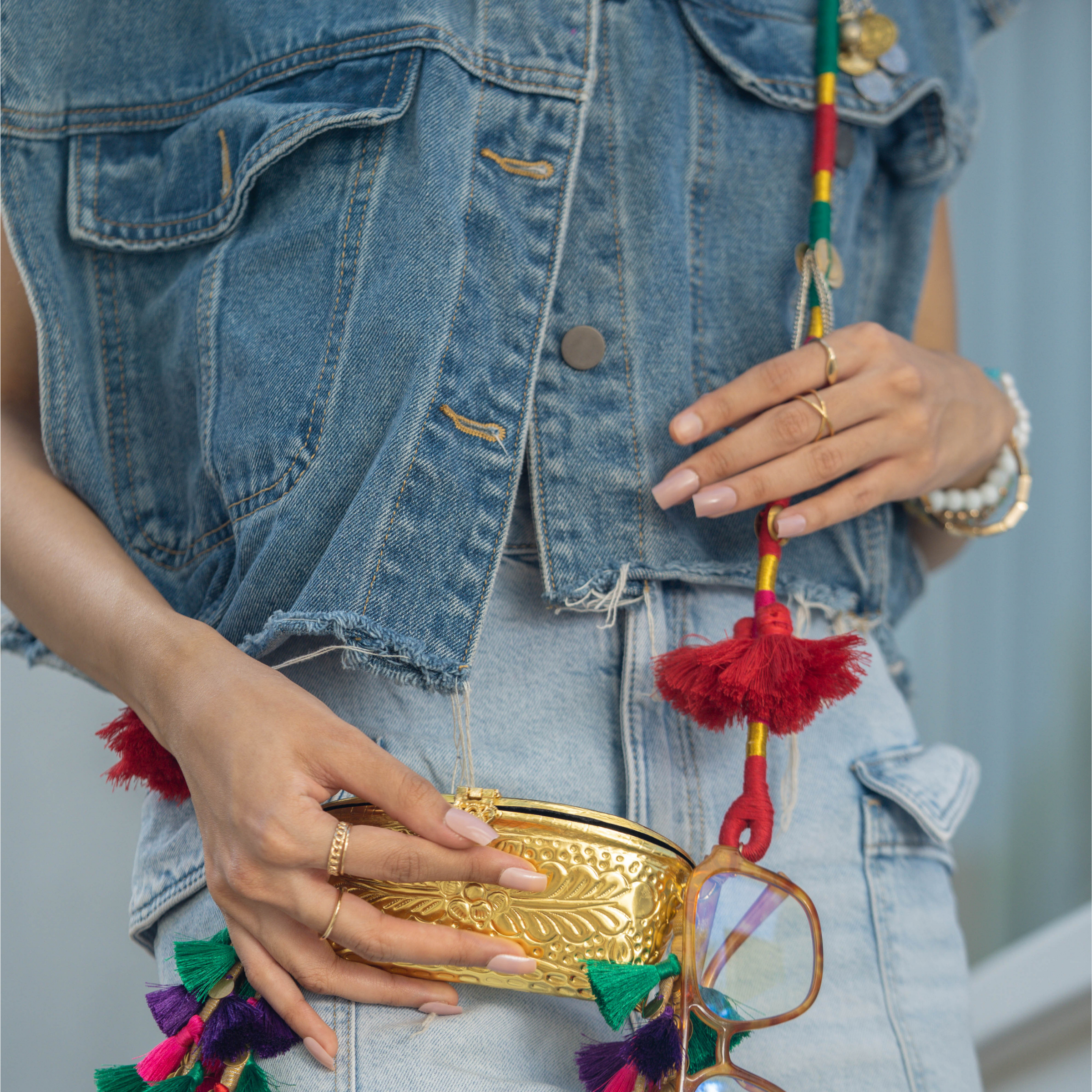 CHASHMA SANDOOK BRIGHT