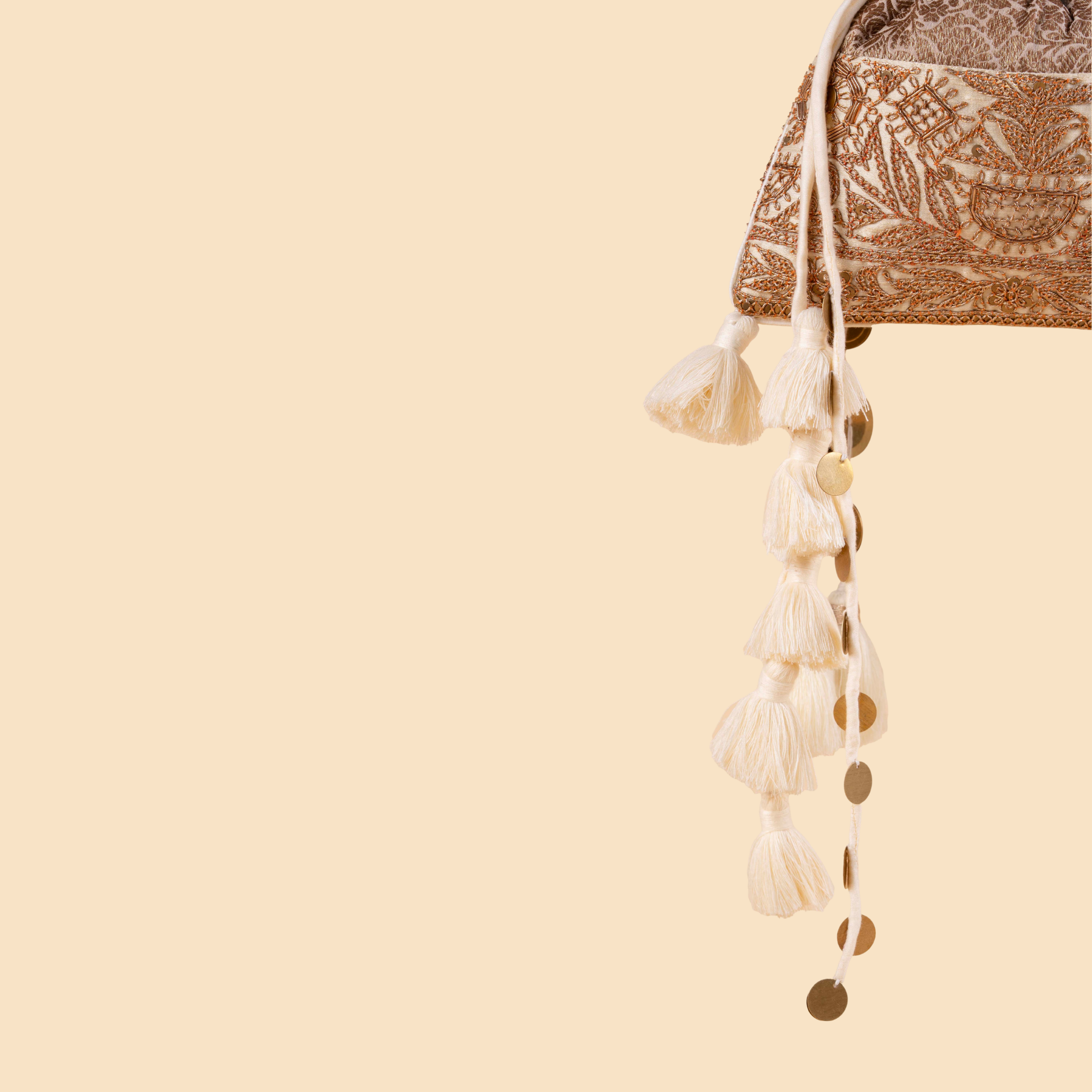 NOOR POTLI (WHITE)